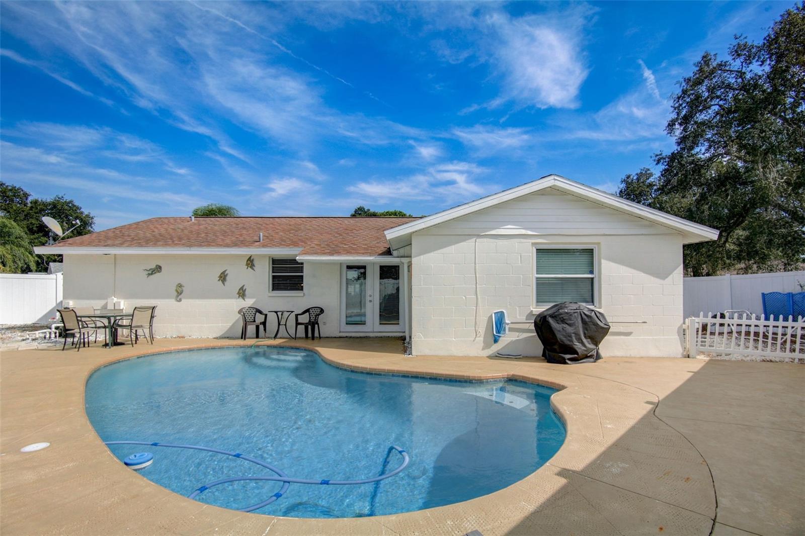 RIDGE PARK ESTATE - Residential