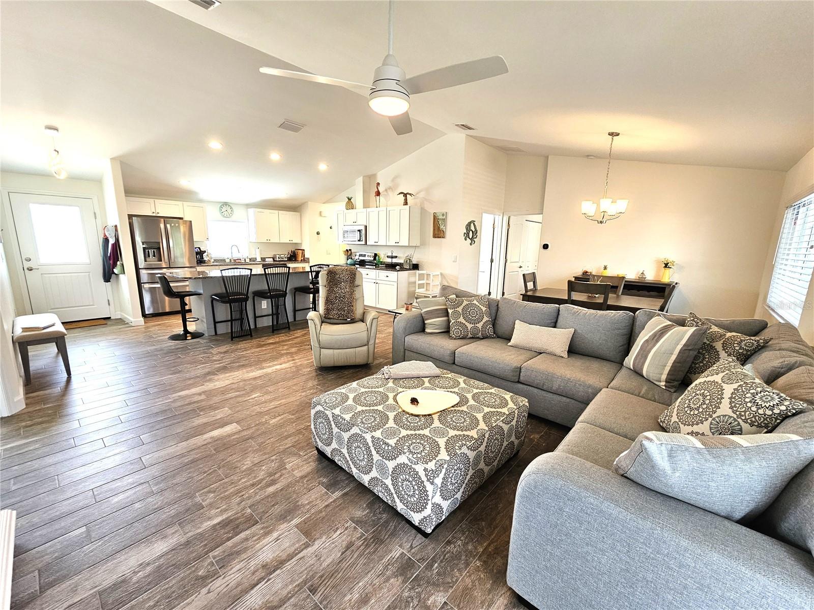 PORT CHARLOTTE SEC 064 - Residential Lease