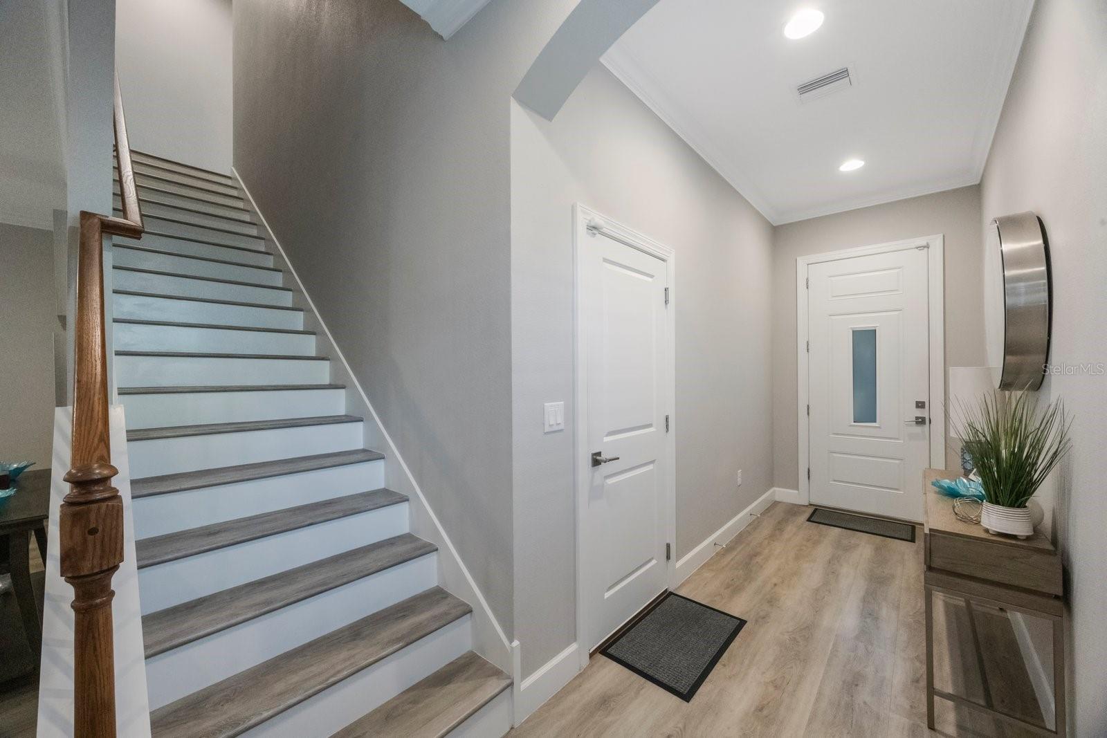 CYPRESS TRAILS TWNHMS OF TARPON SPGS - Residential Lease