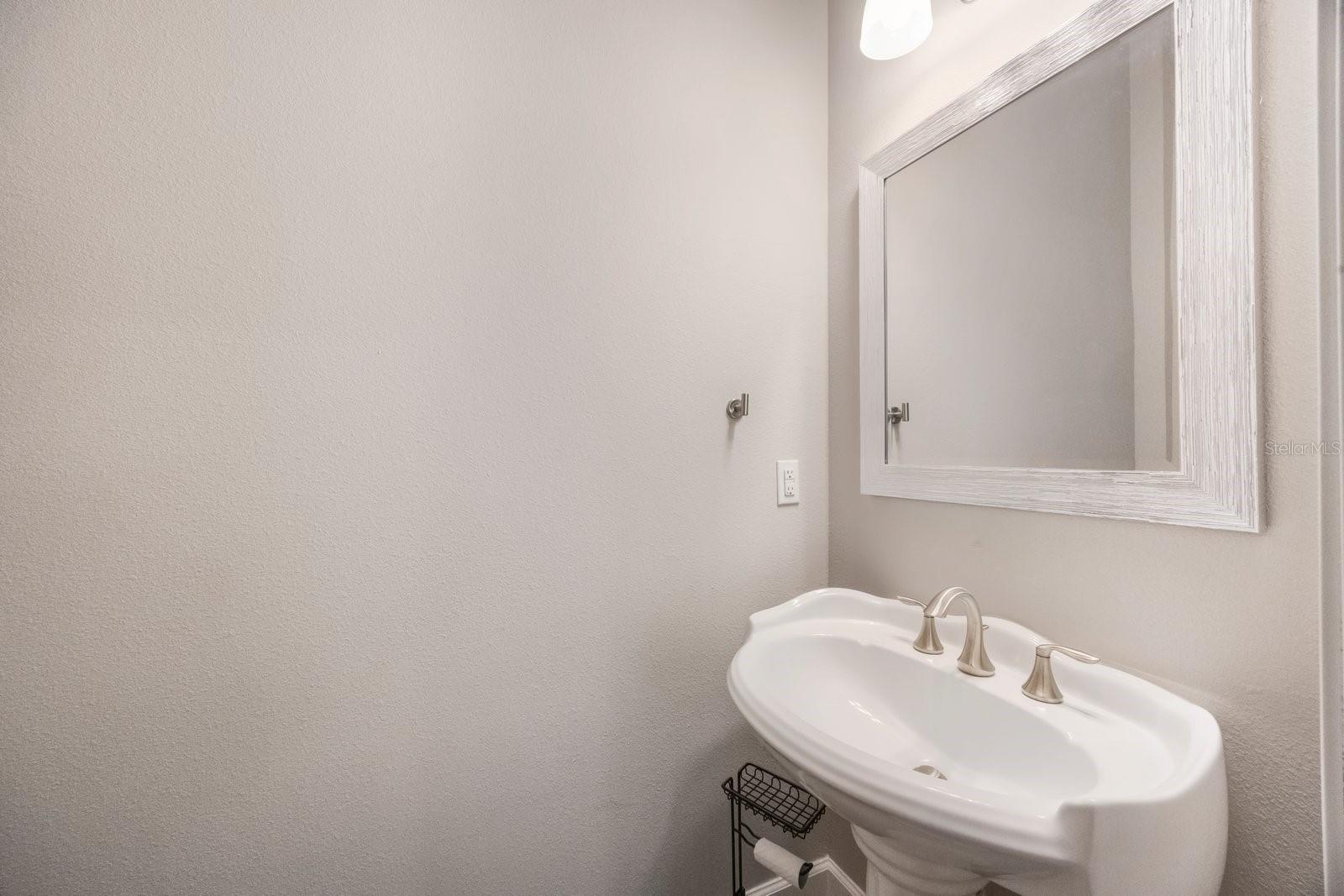 CYPRESS TRAILS TWNHMS OF TARPON SPGS - Residential Lease