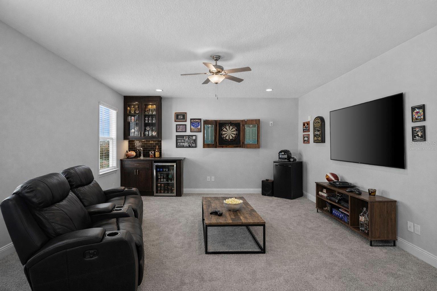 LAKESIDE AT HAMLIN - Residential