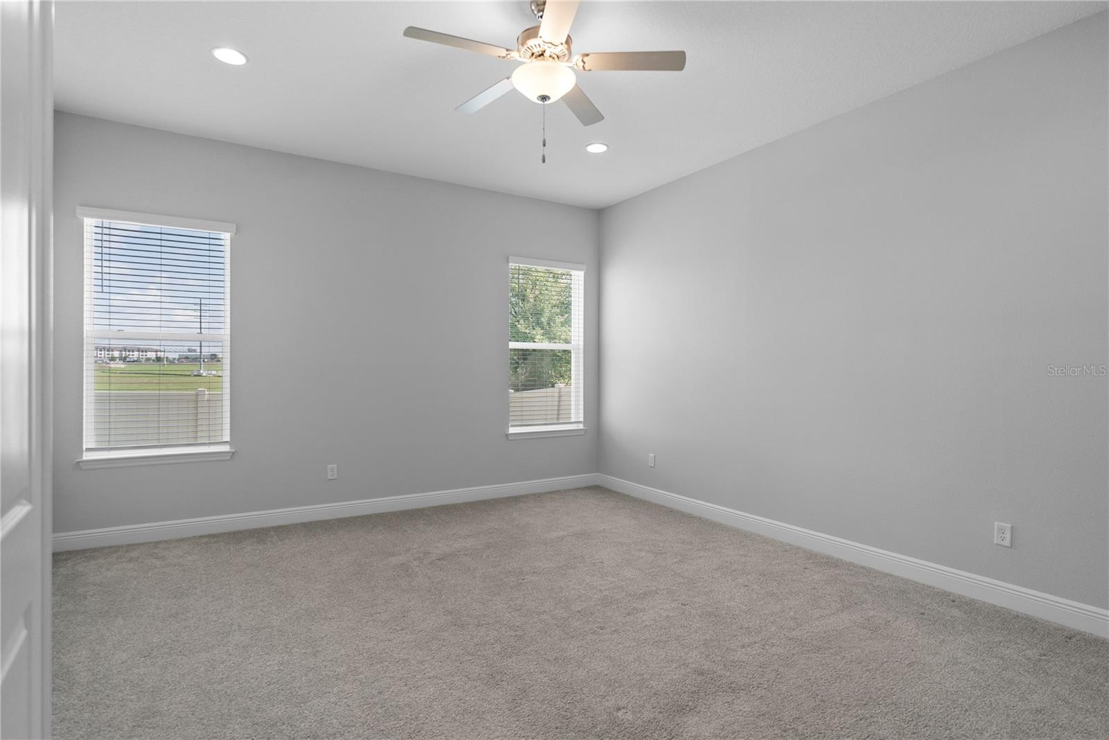 LAKESIDE AT HAMLIN - Residential