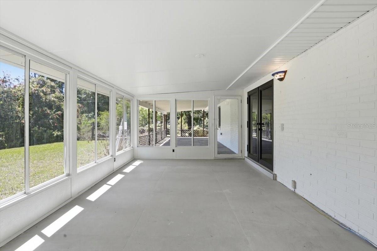 LOCHLOSSA - Residential