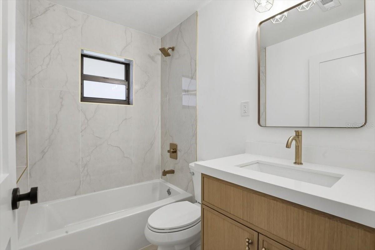 LOCHLOSSA - Residential