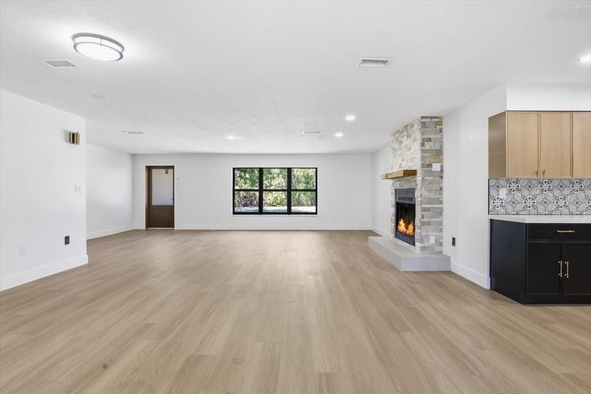 LOCHLOSSA - Residential