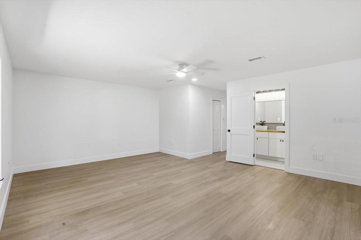 LOCHLOSSA - Residential