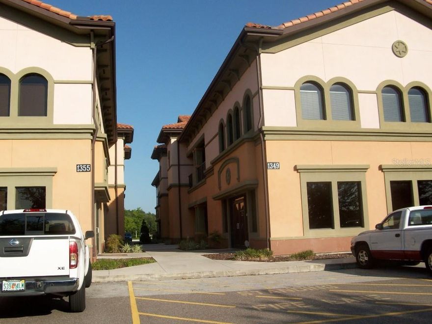 Beautiful office space in a desirable location. Great for accounting, law office, medical, or for your starter business. Located close to I-4, Lake Mary Blvd., restaurants, and banking institutions.
CAM Charges $5.00 per sqft. per year.