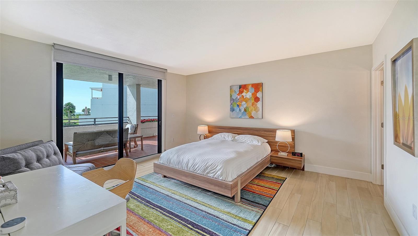 PLAYERS CLUB II - Residential