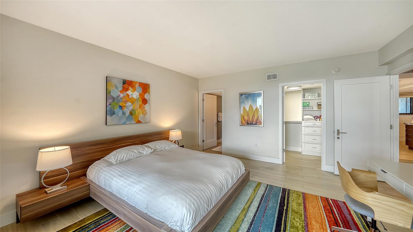 PLAYERS CLUB II - Residential