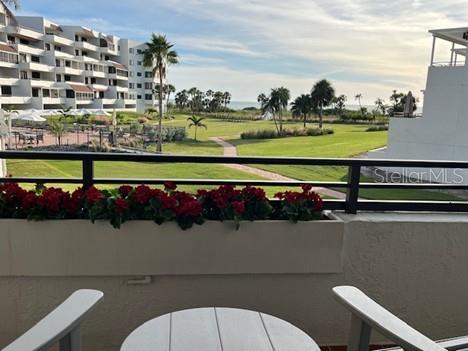 PLAYERS CLUB II - Residential