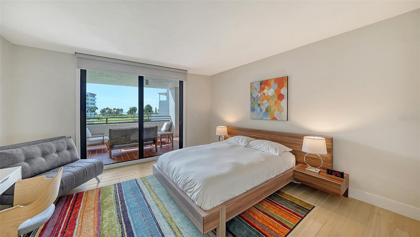 PLAYERS CLUB II - Residential