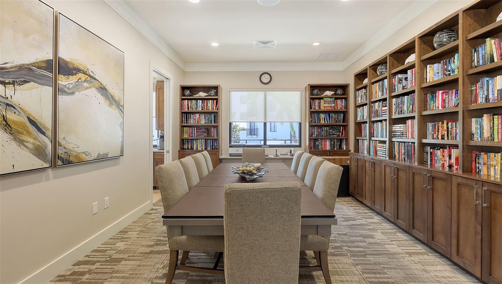 PLAYERS CLUB II - Residential