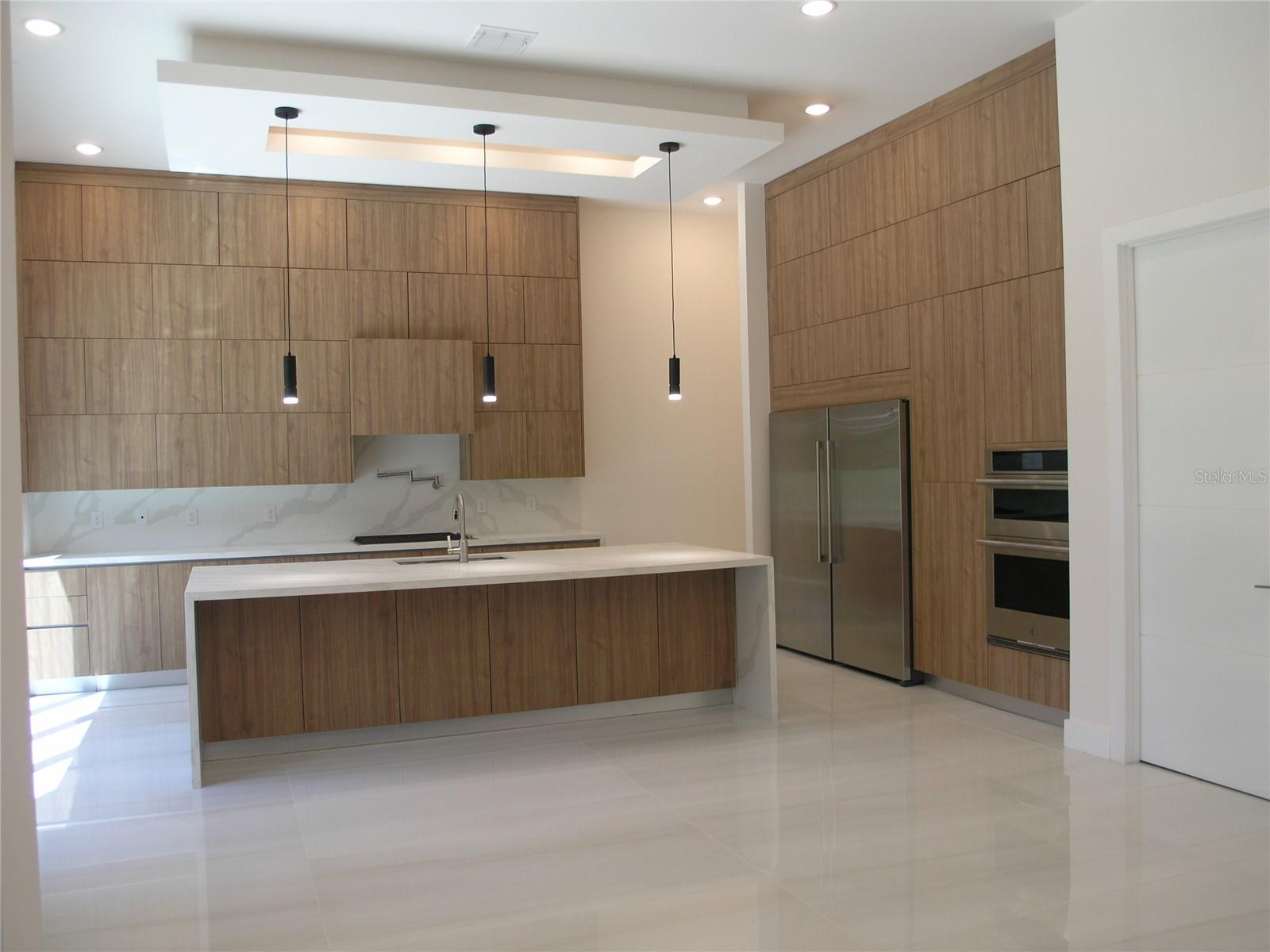 BEL MAR UNIT 3 - Residential