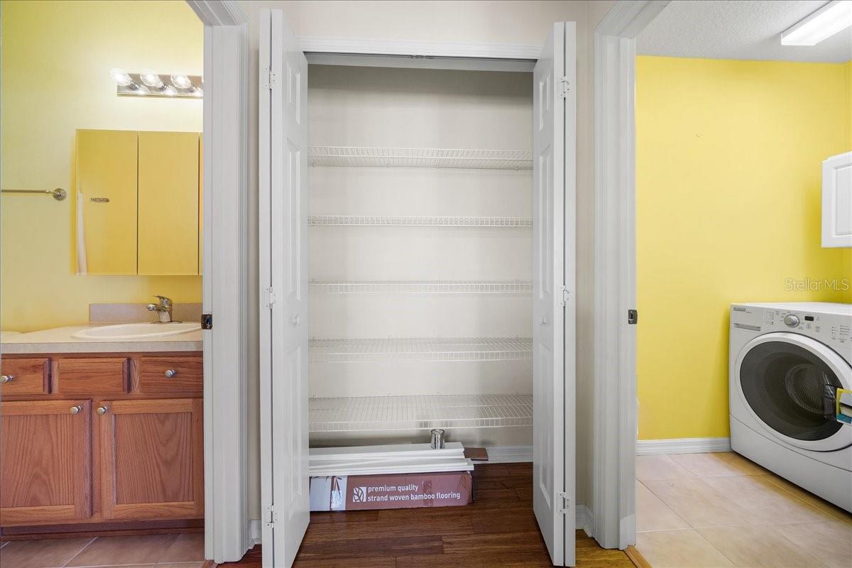 BAY BREEZE COVE - Residential