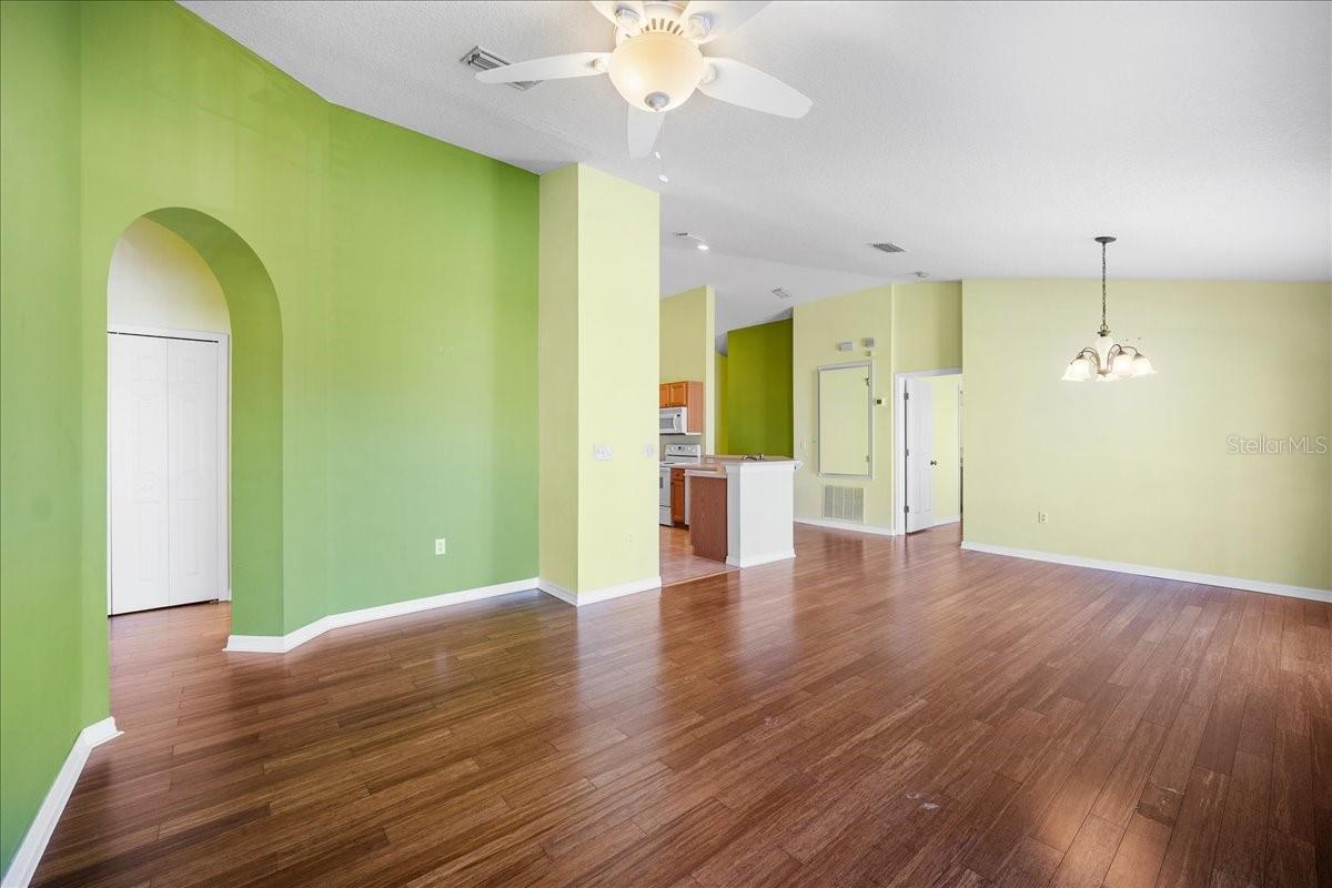 BAY BREEZE COVE - Residential