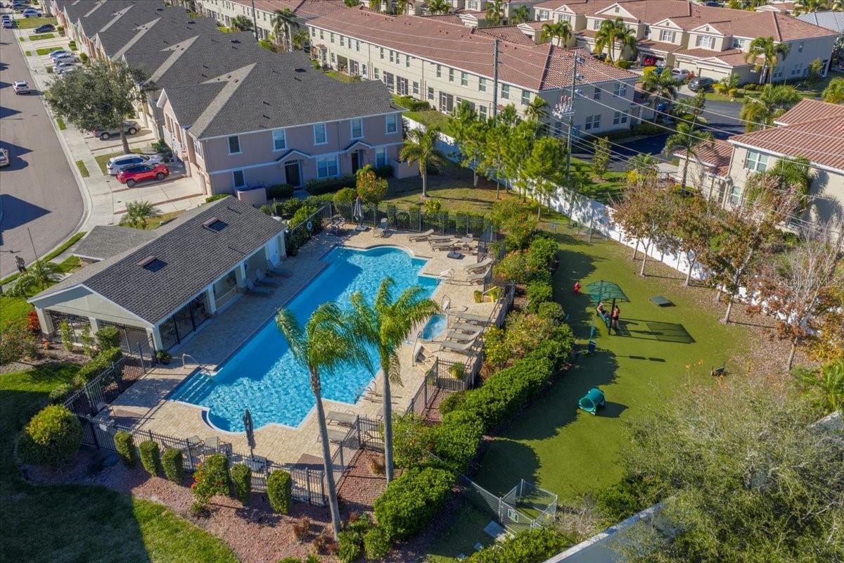 BAY BREEZE COVE - Residential