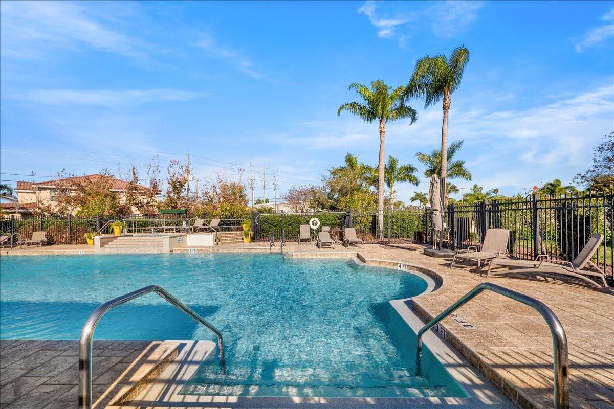 BAY BREEZE COVE - Residential