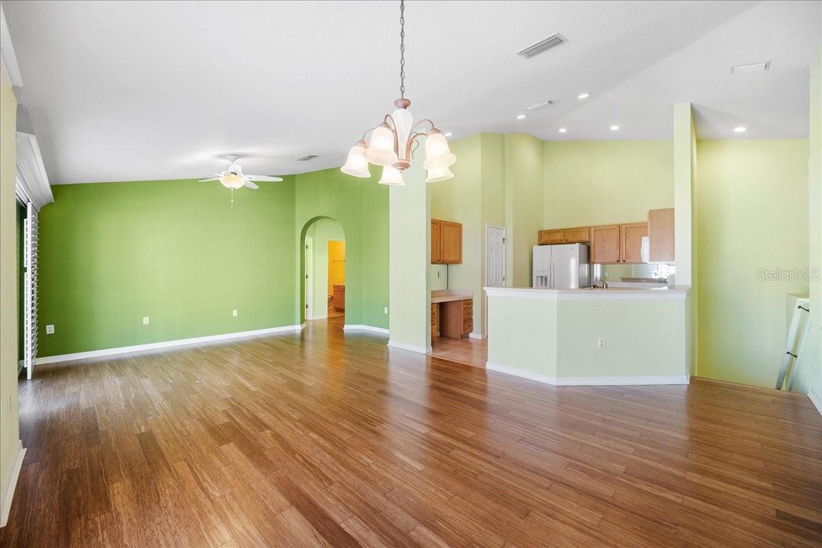 BAY BREEZE COVE - Residential