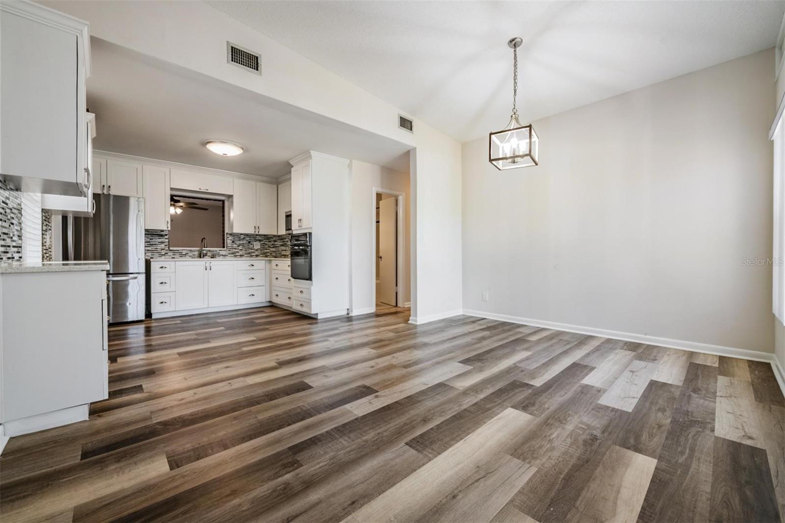 4907 N MENDENHALL DRIVE