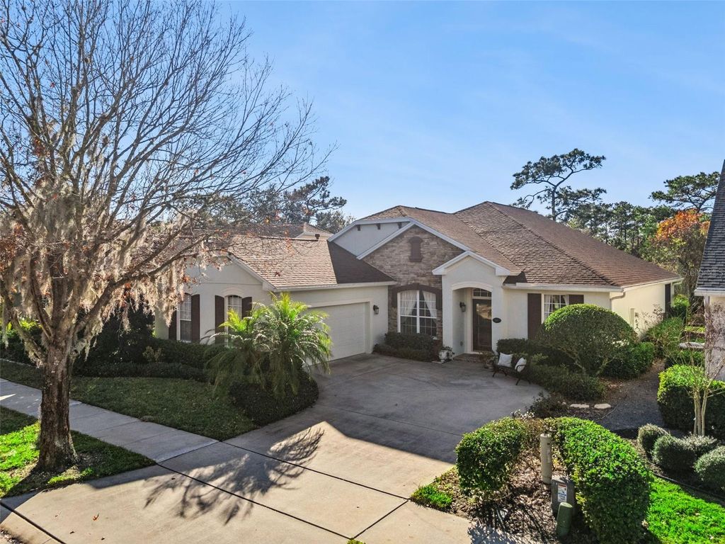 Photo of 102 Avenham Dr, Deland, FL 32724 (MLS # O6378487)