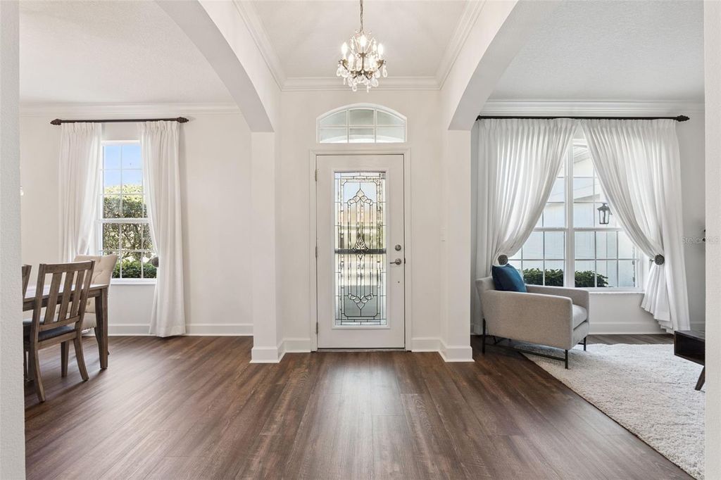 Photo of 102 Avenham Dr, Deland, FL 32724 (MLS # O6378487)