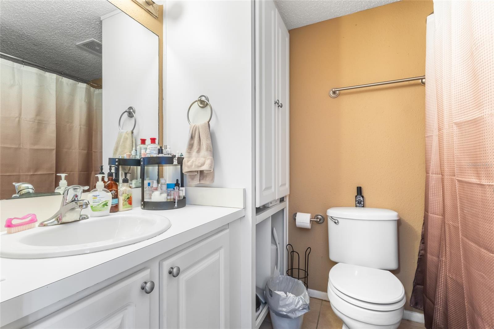 WATERSIDE AT CRANES ROOST A CONDO COMMUNITY - Residential