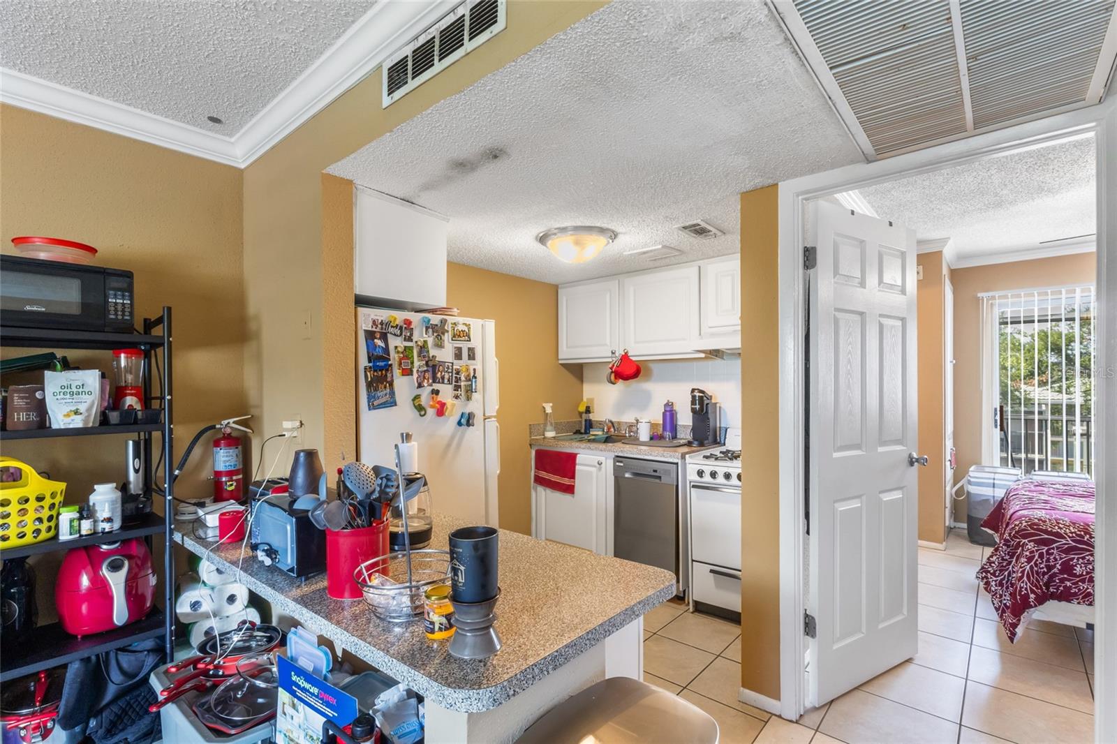 122 WATER FRONT WAY 370