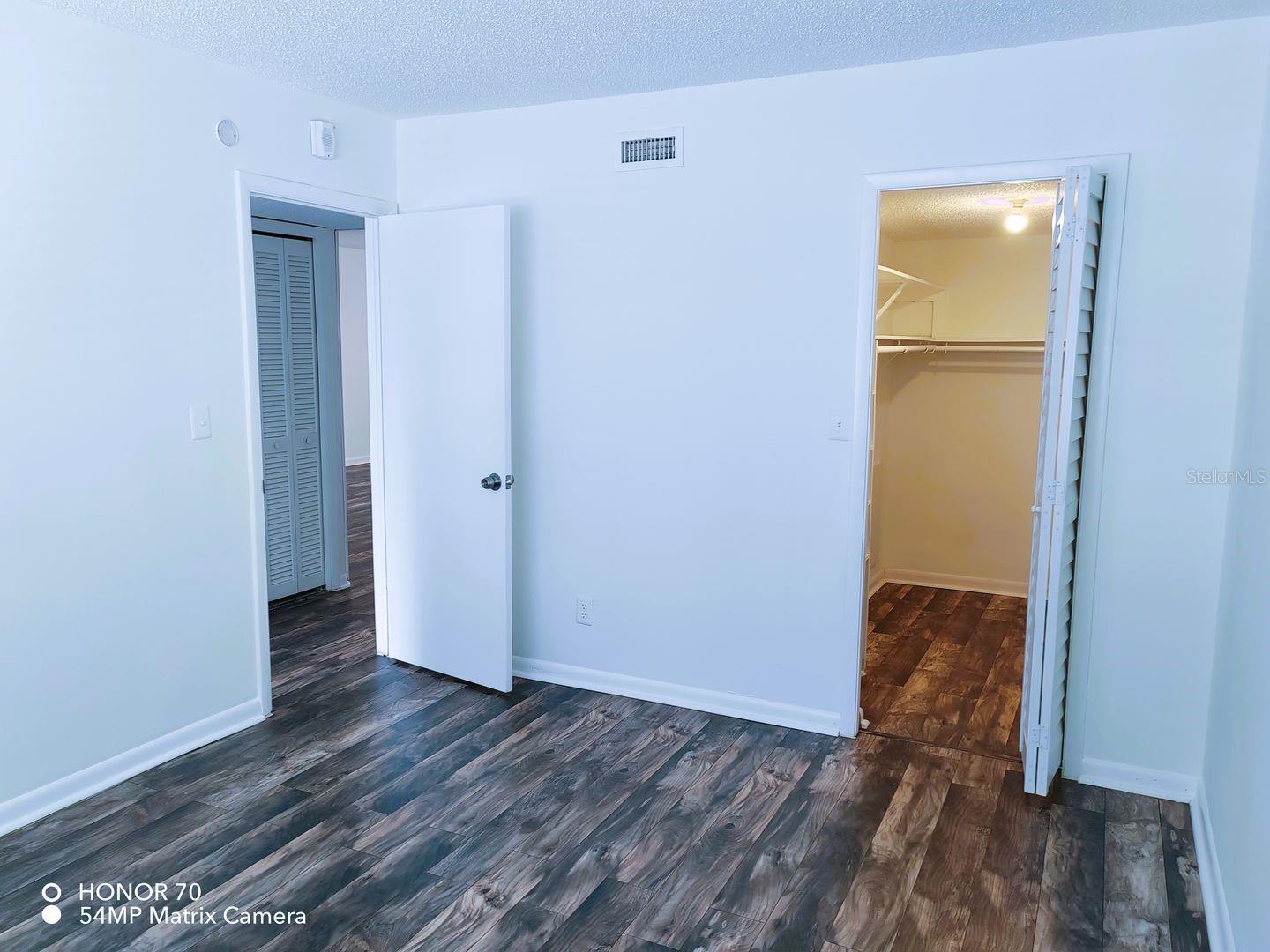 ST ANDREWS COVE CONDO - Residential