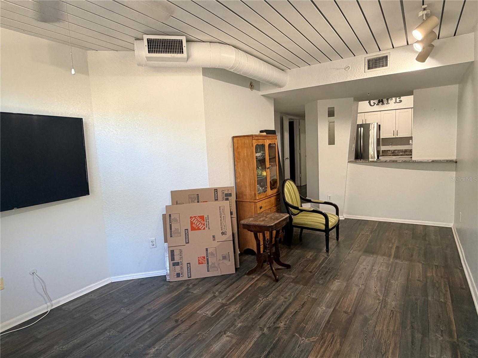 THE MADISON AT SOHO II CONDO - Residential Lease