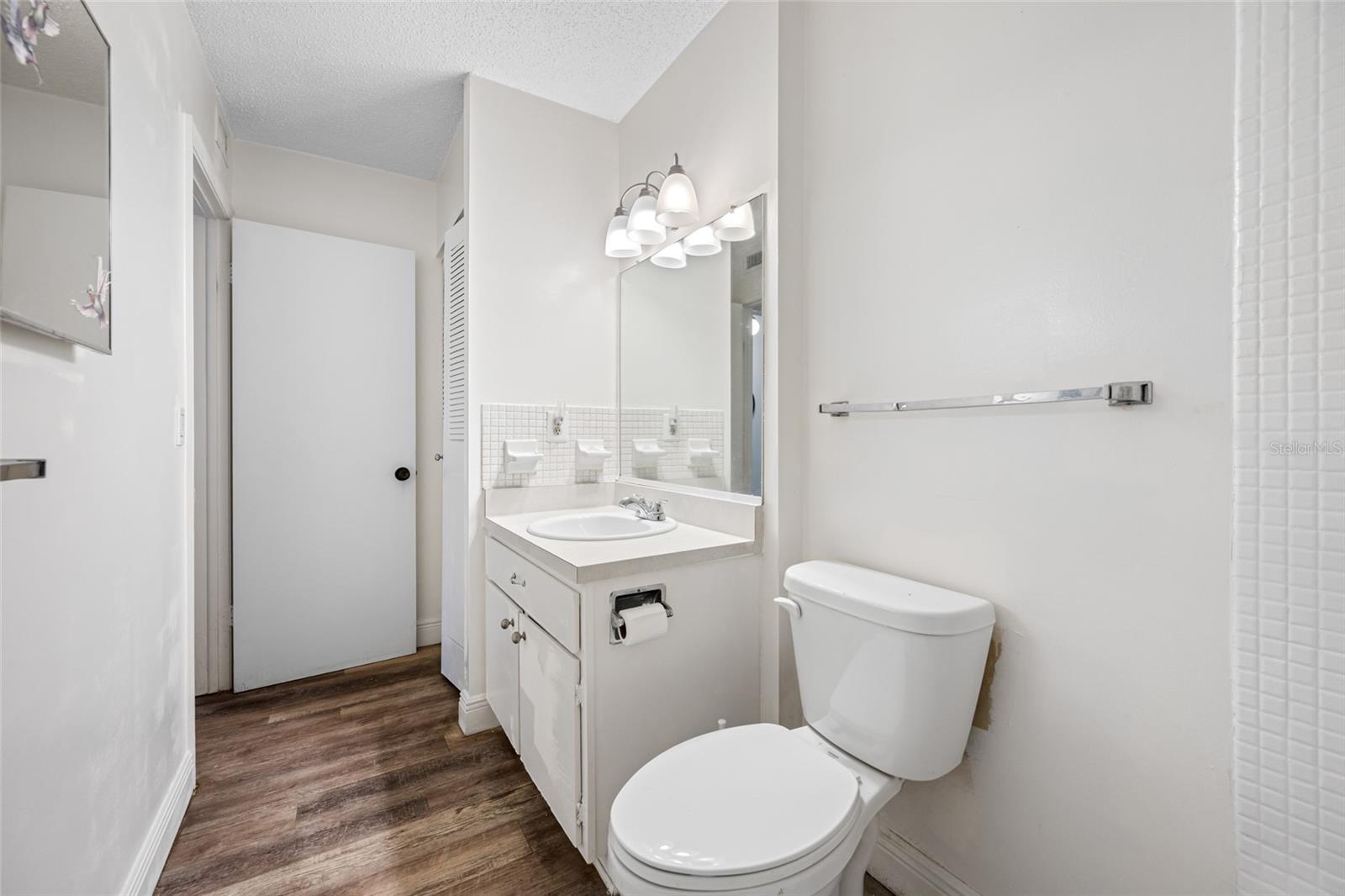 MISSION HILLS CONDO - Residential