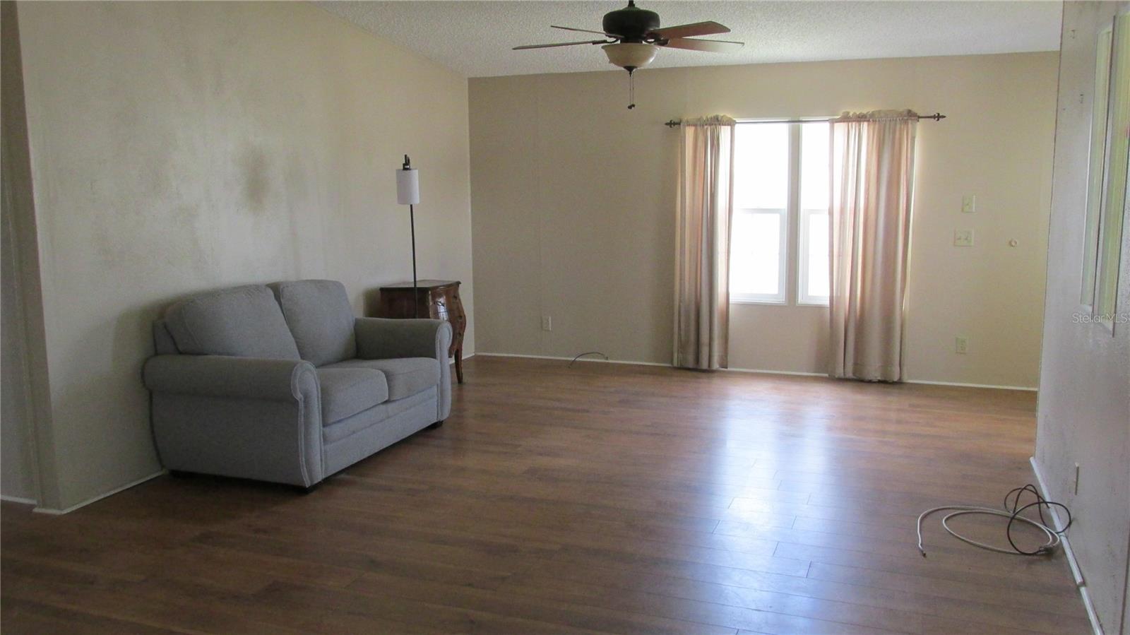 SWEETWATER GOLF & TENNIS CLUB ADD 01 - Residential