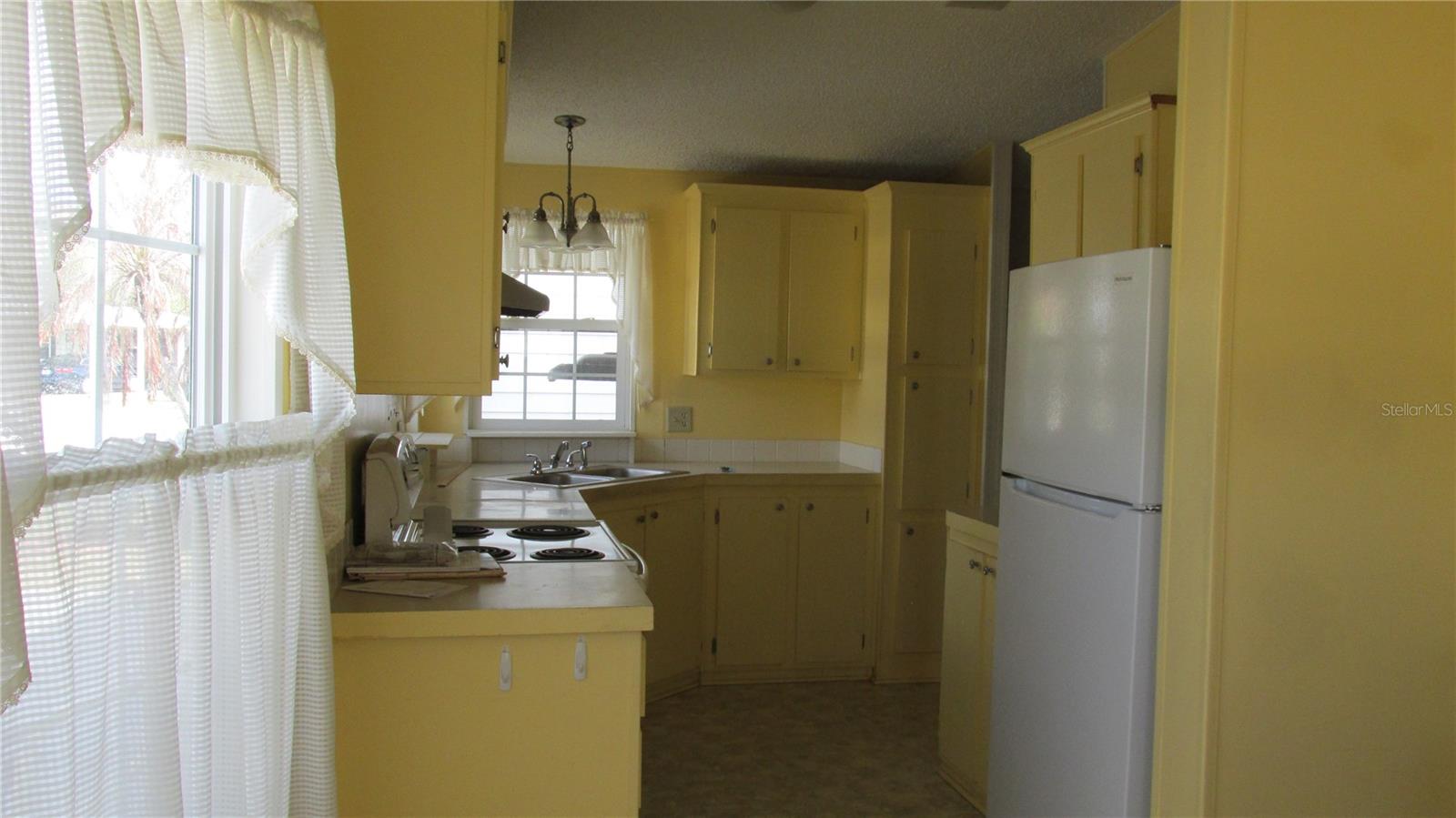 SWEETWATER GOLF & TENNIS CLUB ADD 01 - Residential