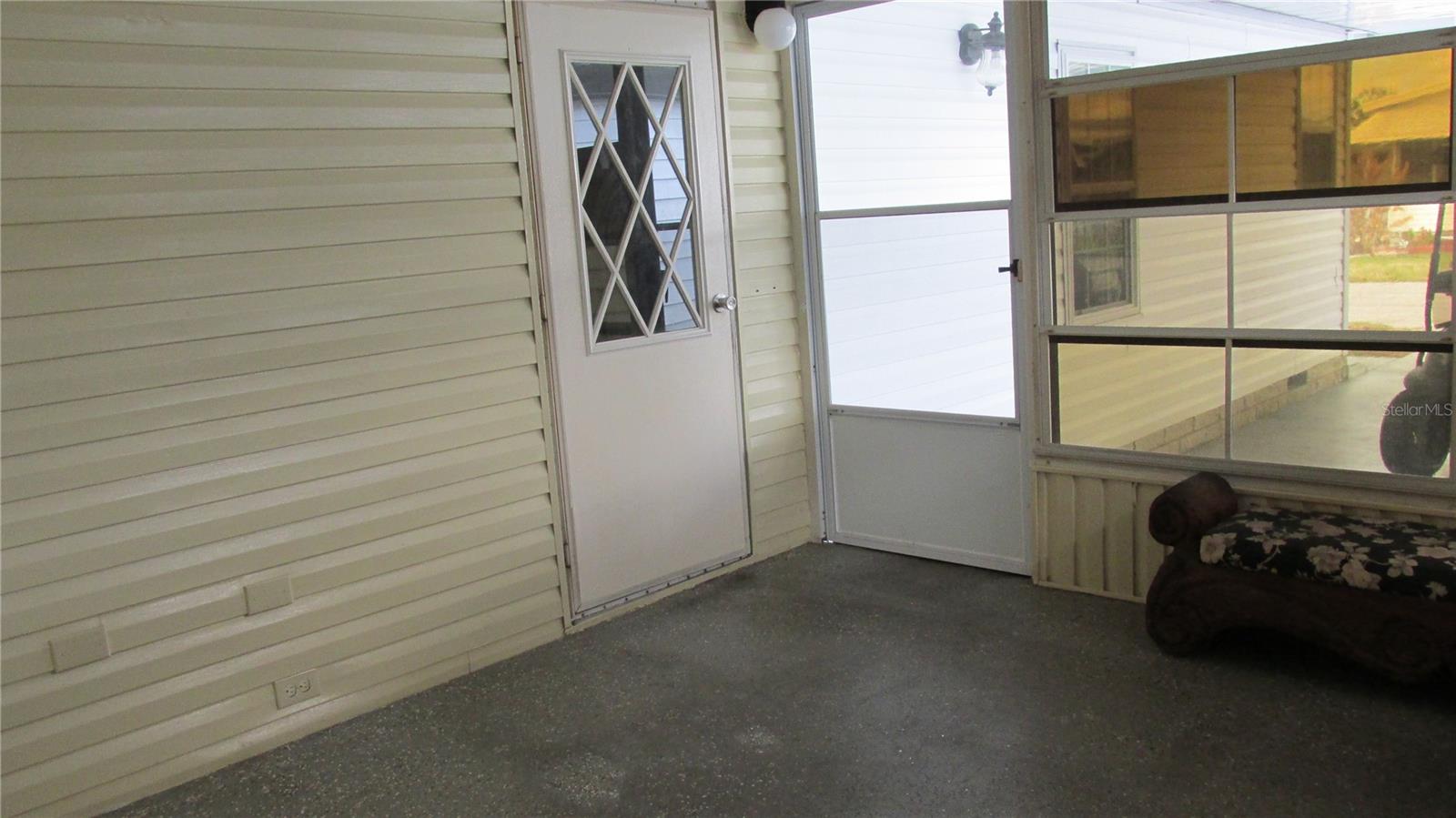 SWEETWATER GOLF & TENNIS CLUB ADD 01 - Residential