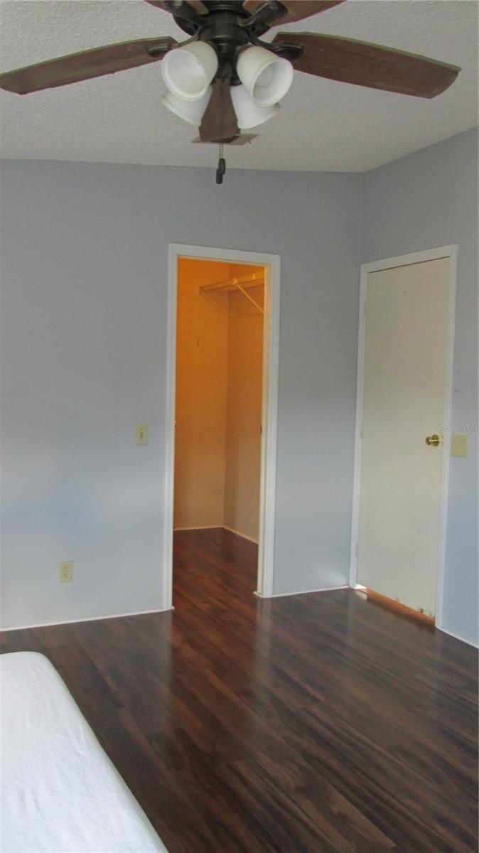 SWEETWATER GOLF & TENNIS CLUB ADD 01 - Residential