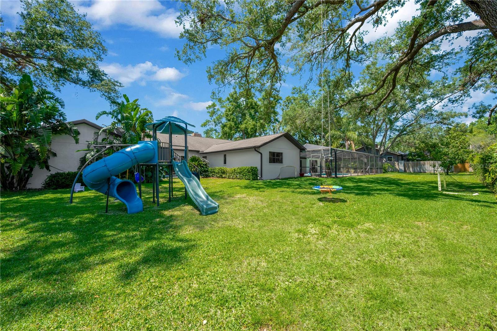 REPLAT OF BELLEFONTE - Residential
