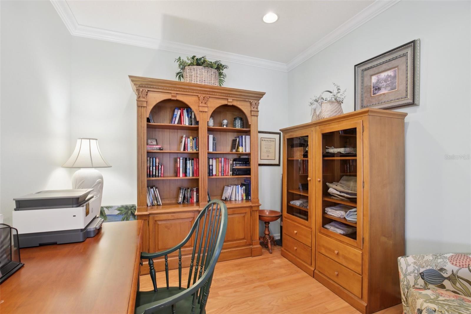 PELICAN POINTE GOLF & COUNTRY CLUB - Residential