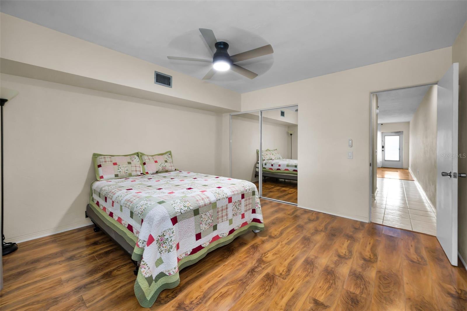 CLEARVIEW OAKS BLDG 16 - Residential