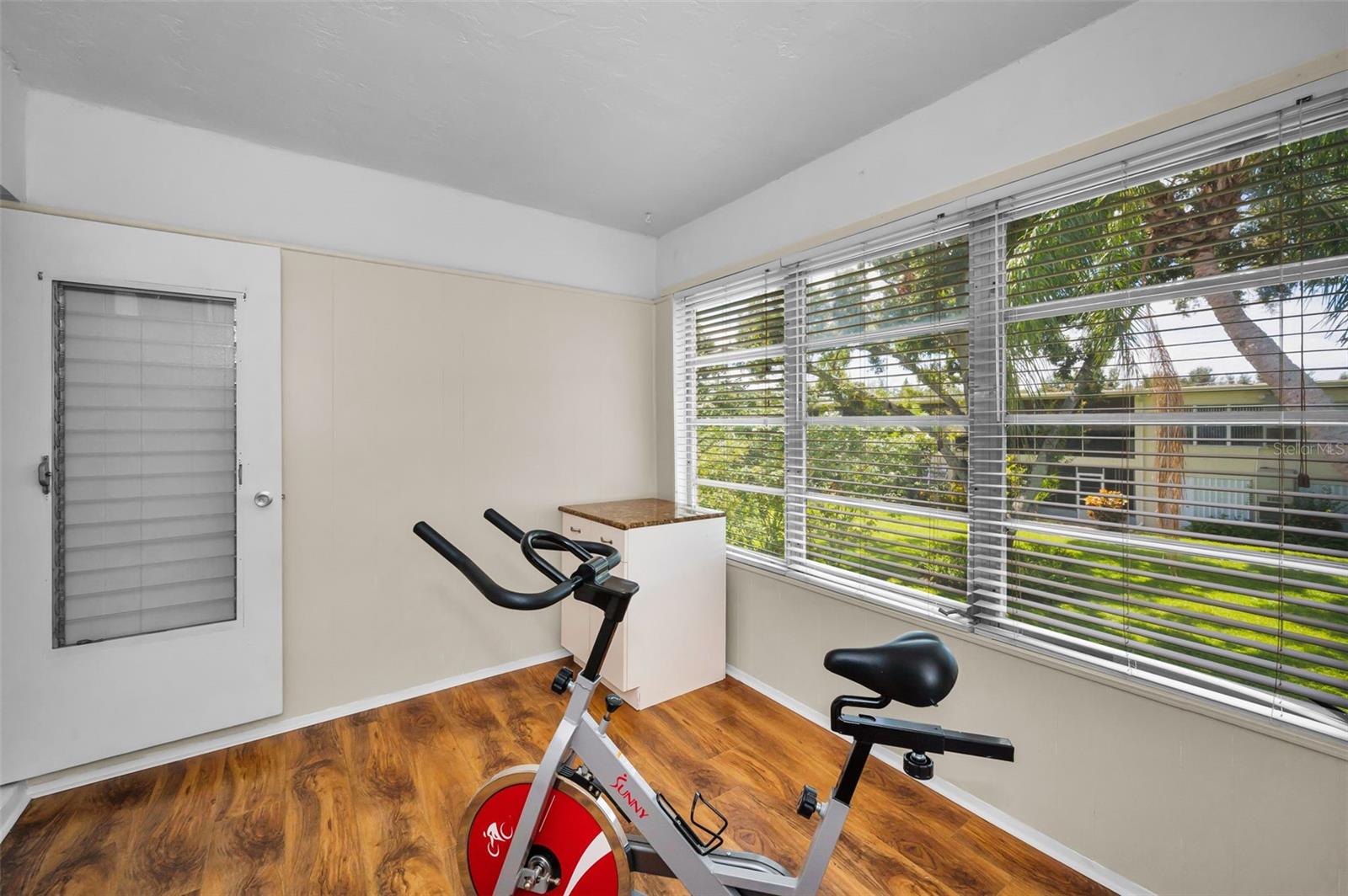 CLEARVIEW OAKS BLDG 16 - Residential