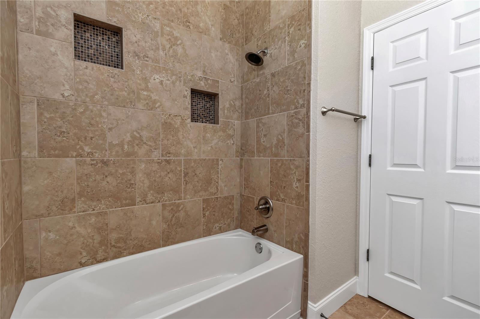 HEATHER TRACE SUB PH 1 - Residential