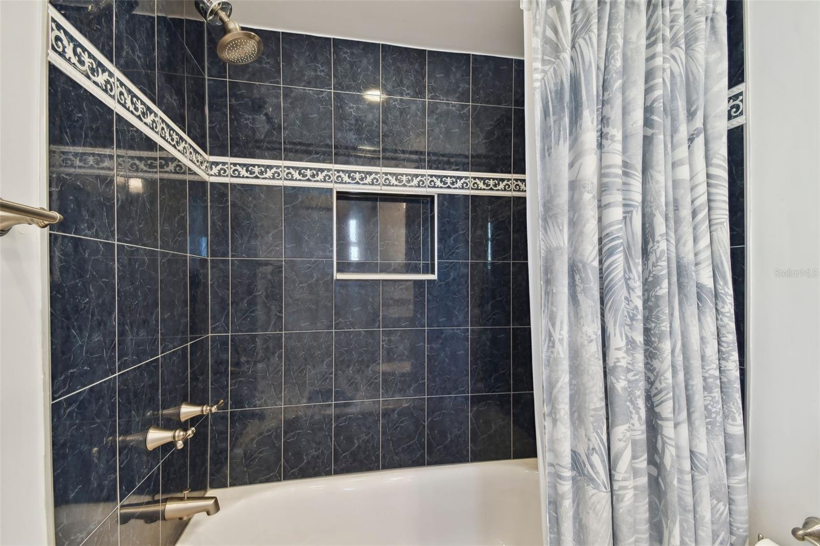 BEAU MONDE CONDO - Residential