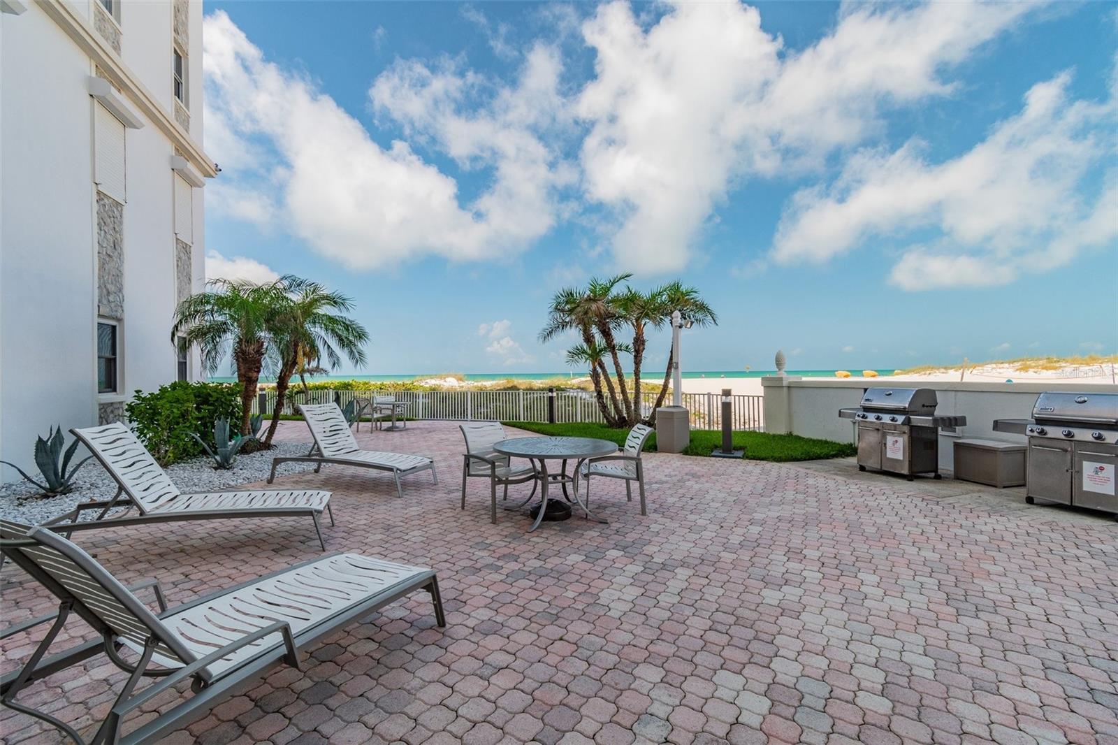 BEAU MONDE CONDO - Residential