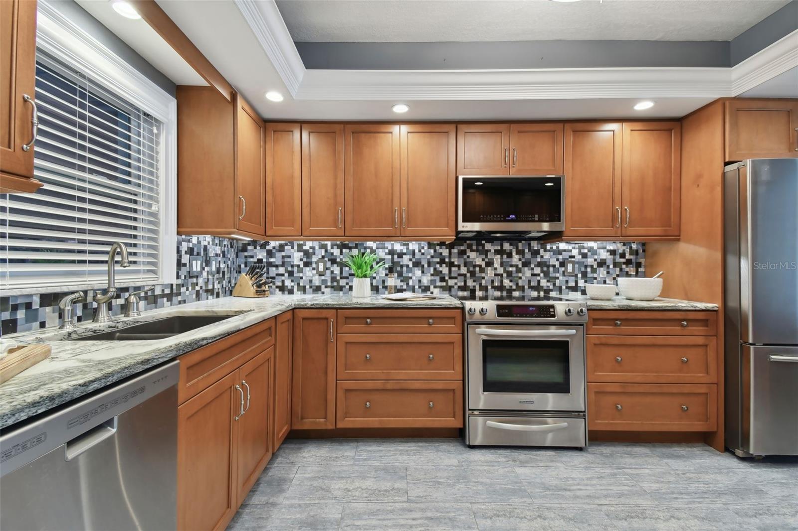 4950 GULF BOULEVARD 206