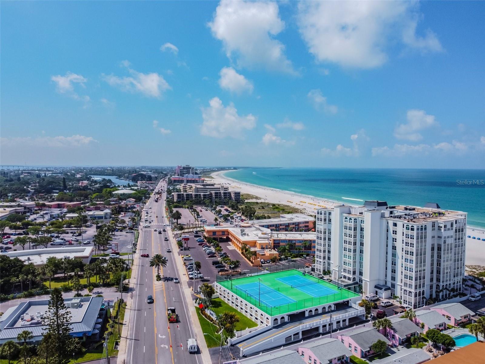 BEAU MONDE CONDO - Residential