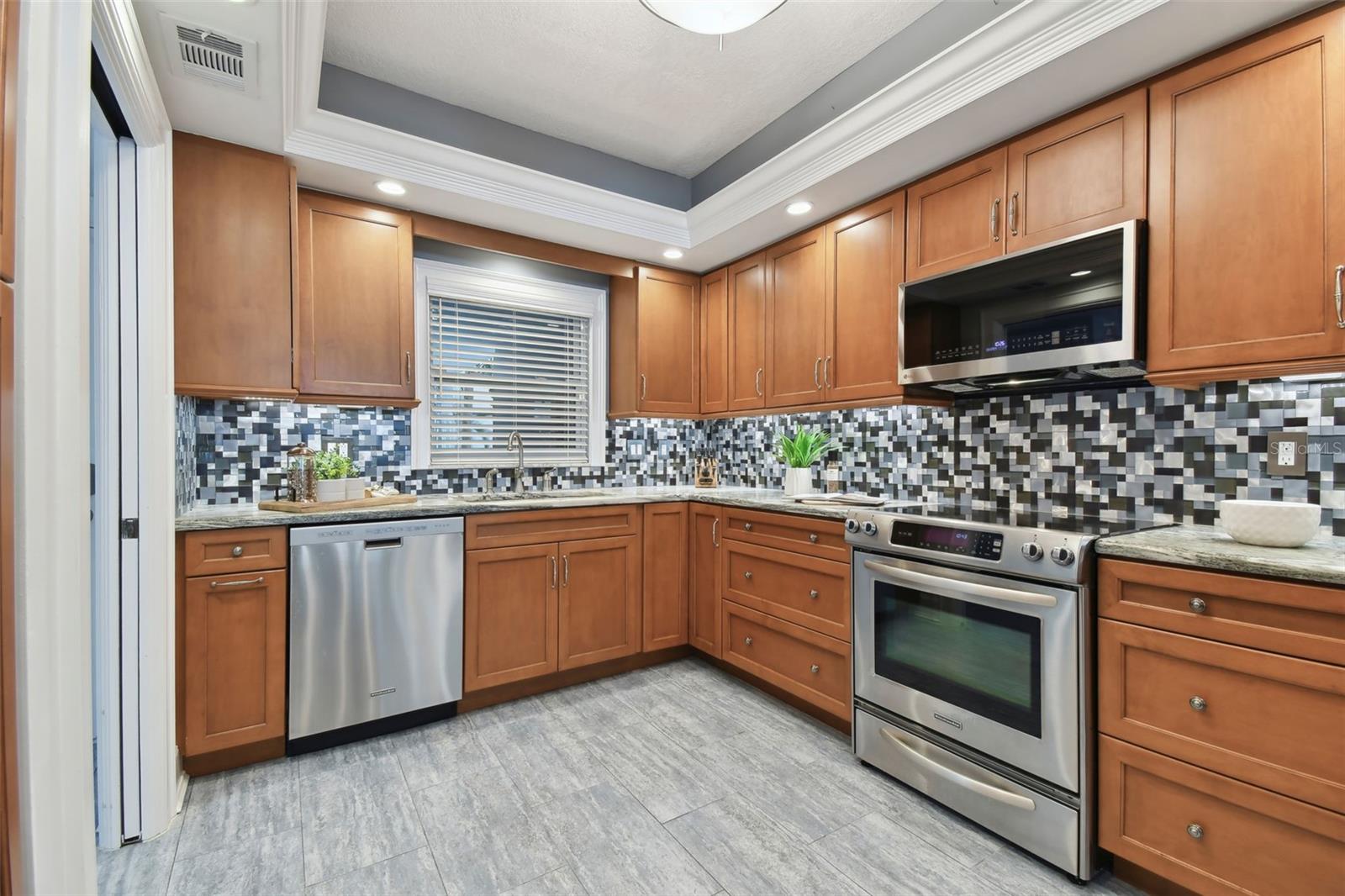 BEAU MONDE CONDO - Residential