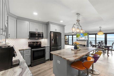 7540 SUNSHINE SKYWAY LANE S 118 ST PETERSBURG FL 33711