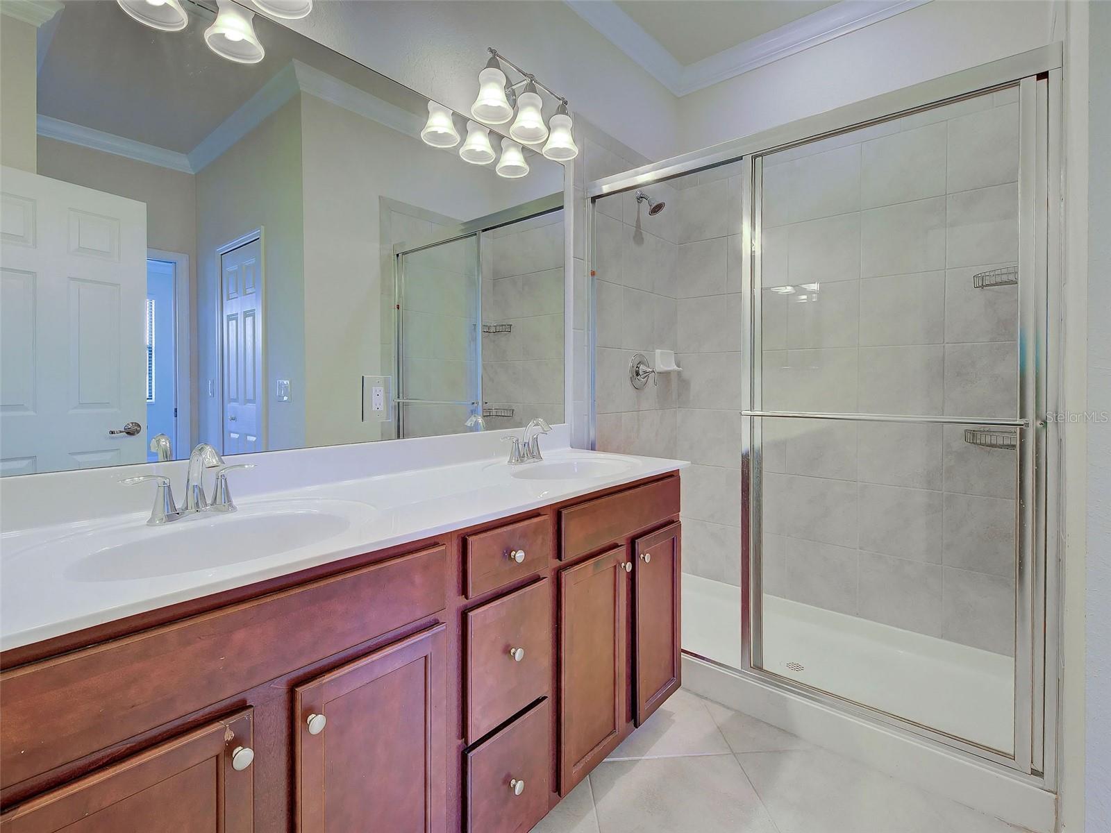 Picture for the property N6144599, 3 beds, 3 baths