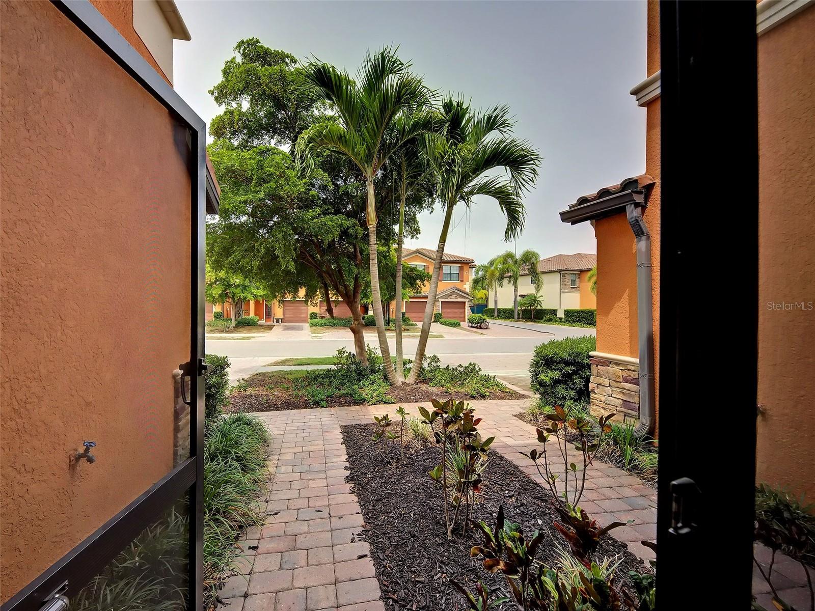 Picture for the property N6144599, 3 beds, 3 baths