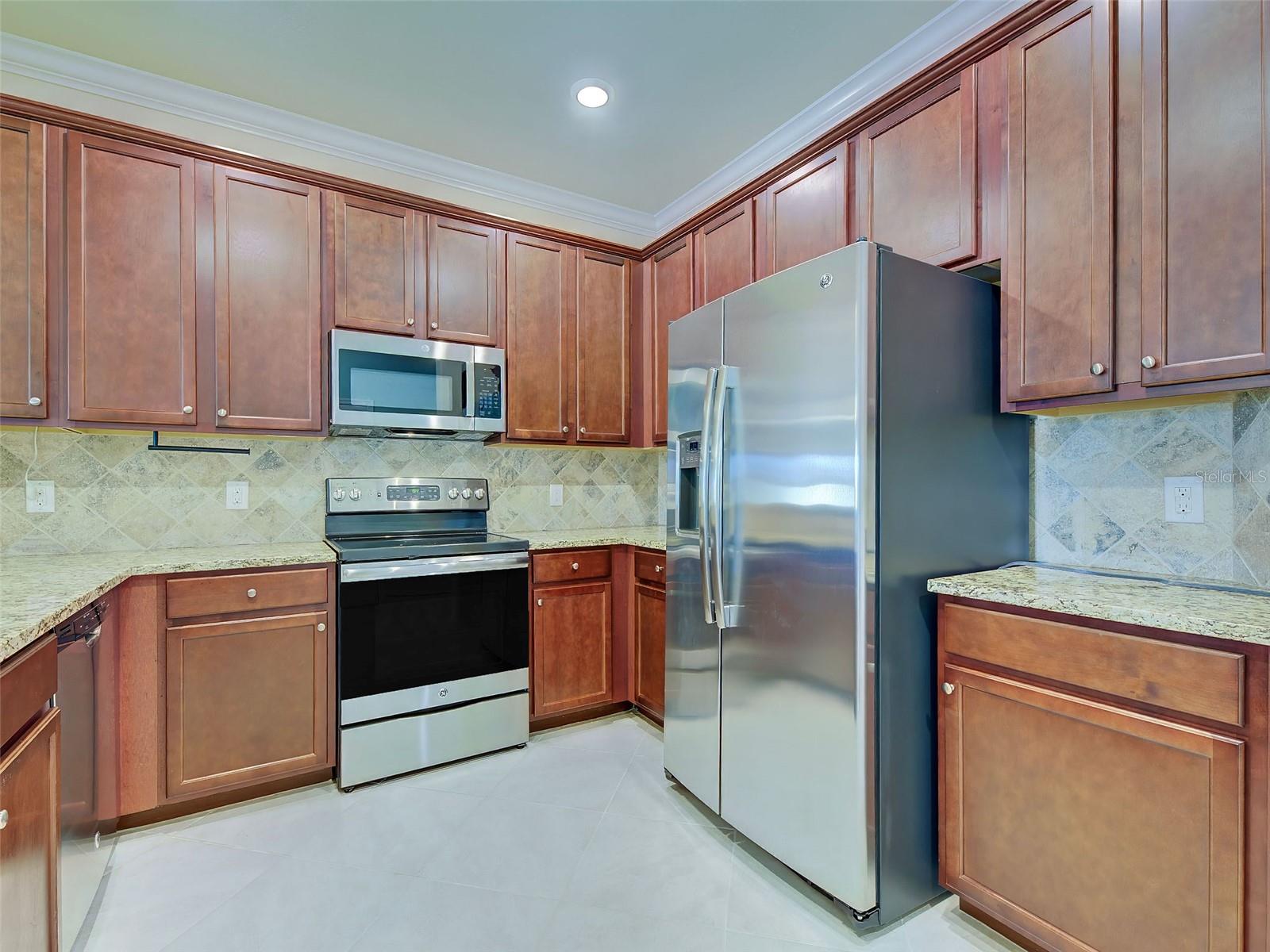 Picture for the property N6144599, 3 beds, 3 baths
