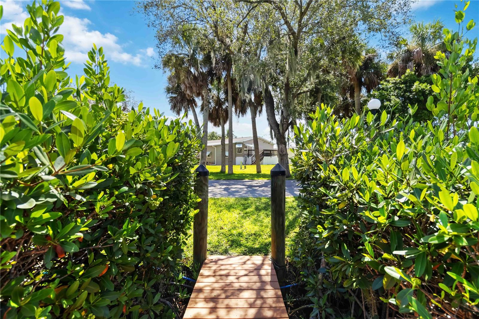 EAGLE POINT MHP - Residential