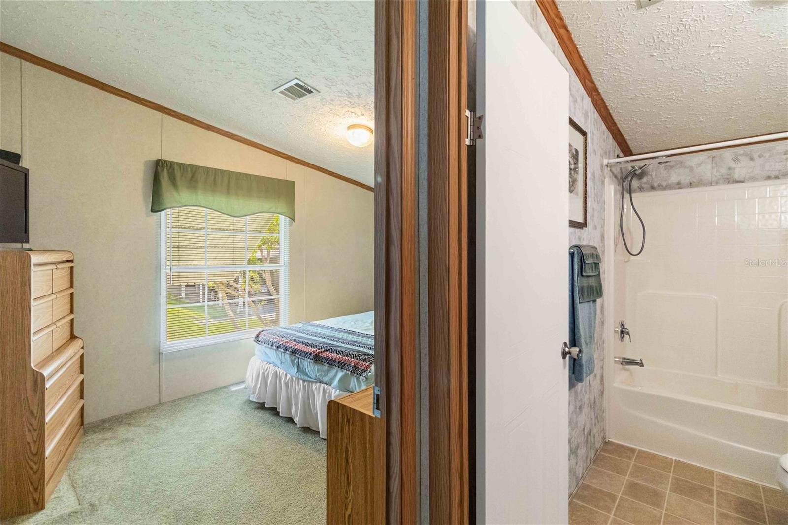 EAGLE POINT MHP - Residential